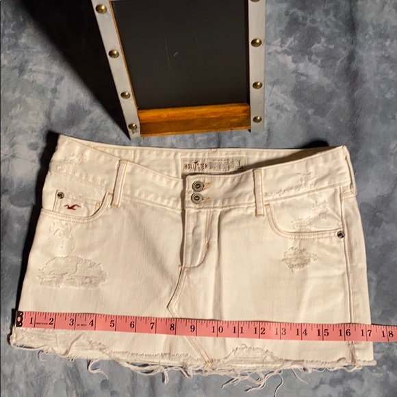 Hollister Distressed Mini Skirt - Picture 6 of 16